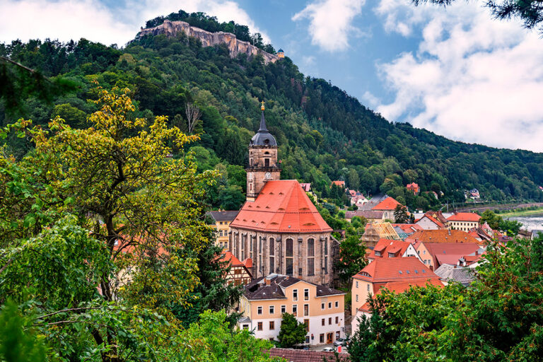 Blick auf Königstein mit Festung